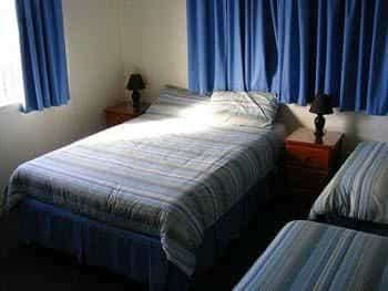 The Waratah Hotel