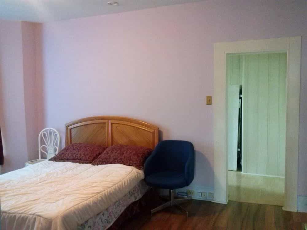 Ontario Street Studio Home