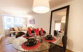 Royal Stays Suites - Blue Jays Way