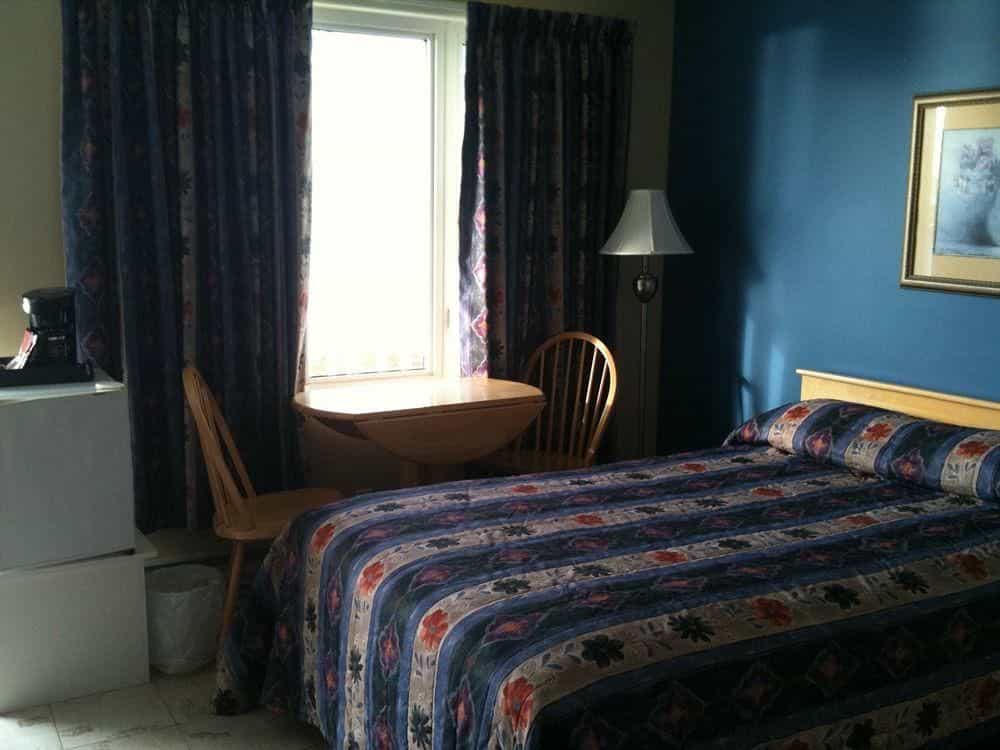 Hotel Motel Fleur De Lys