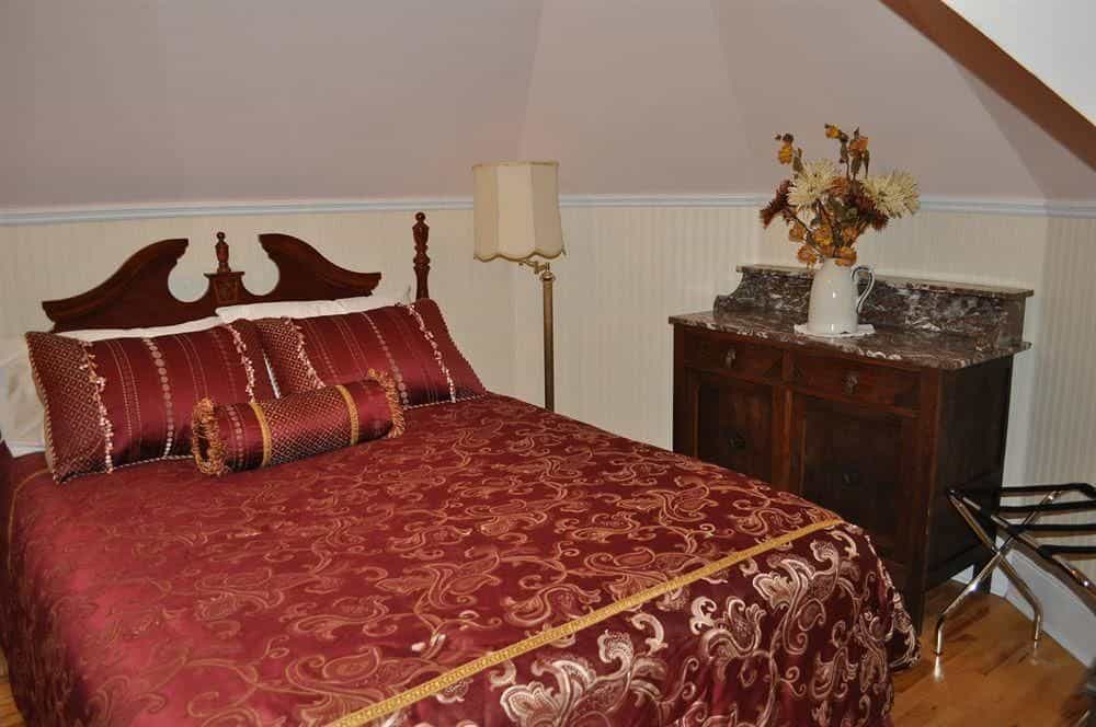 Summerside Inn Bed and Breakfast