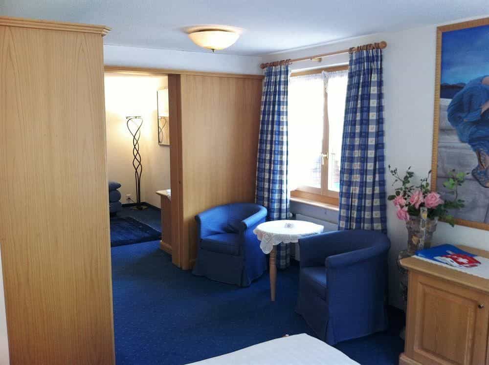 HOTEL ROMANTICA