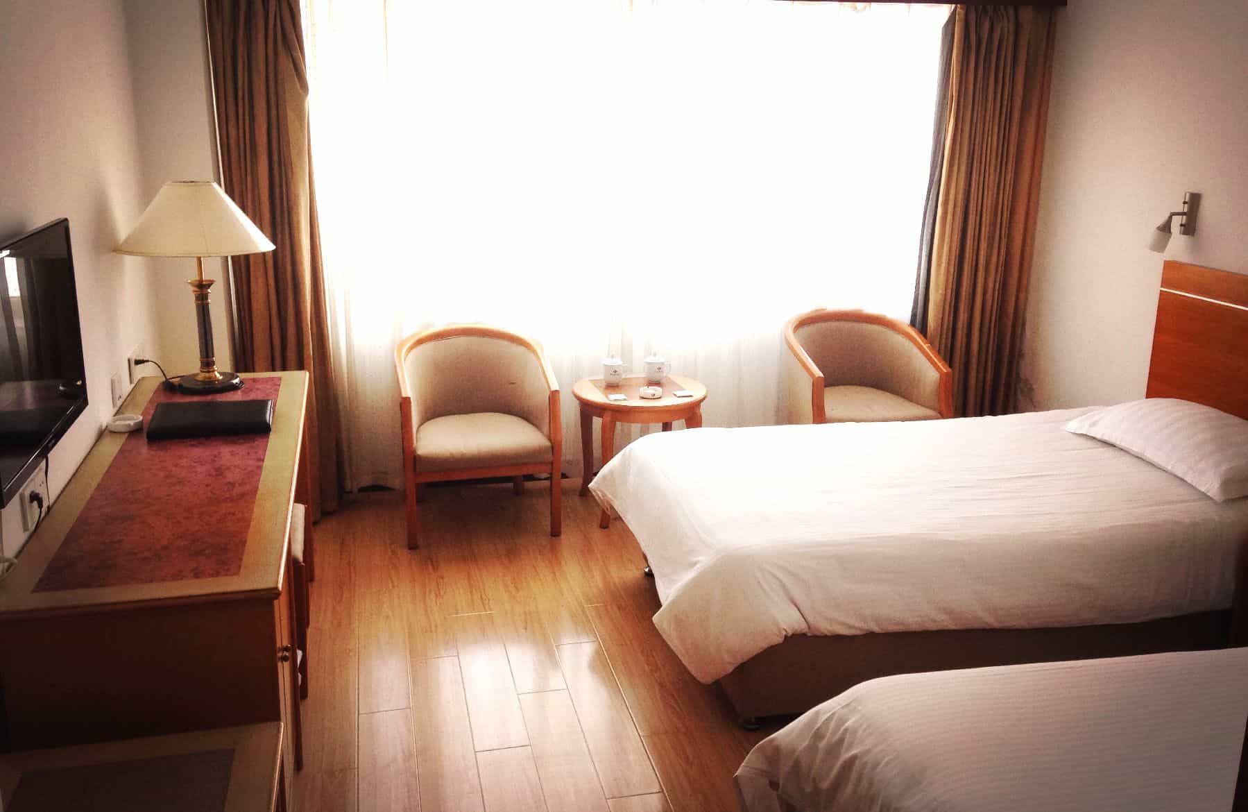 Zhi Yuan Lou Hotel - Qingdao