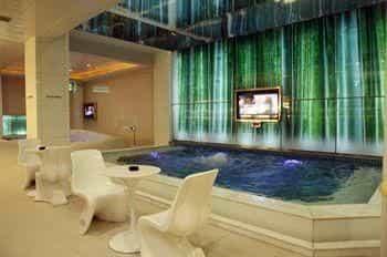 Yinchuan East Lake International Hotel