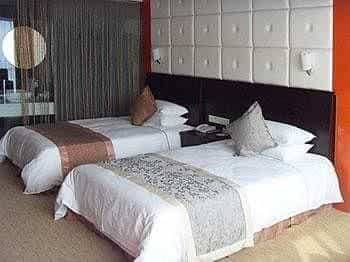 Fu Bai Nian Business Hotel - Fuyang