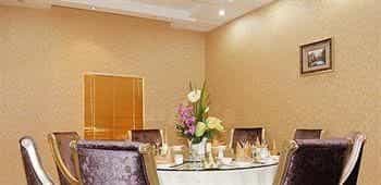 Jiutong Sunshine Hotel - Jiuzhaigou