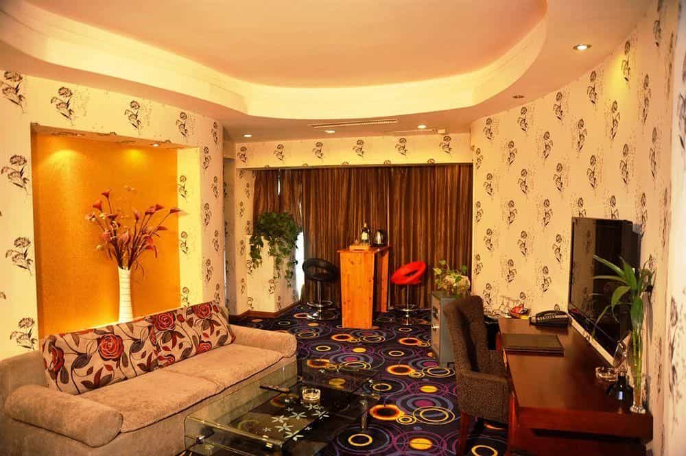 The Ruifeng Yorker Hotel