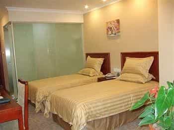 GreenTree Inn Hefei Nanyuan Hotel