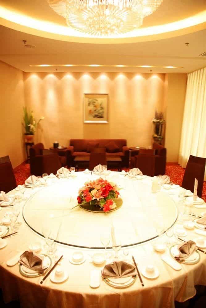 Bolt Hotel