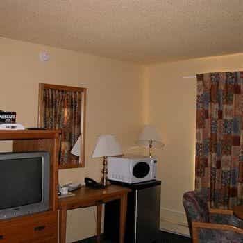Discovery Inn