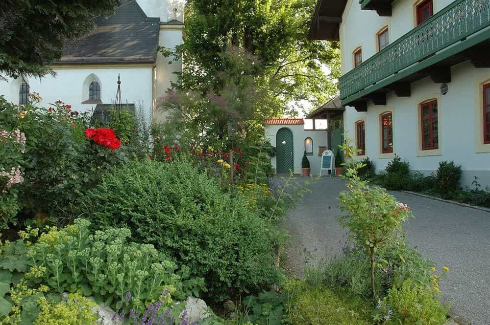 Gasthof-Hotel Zur sch