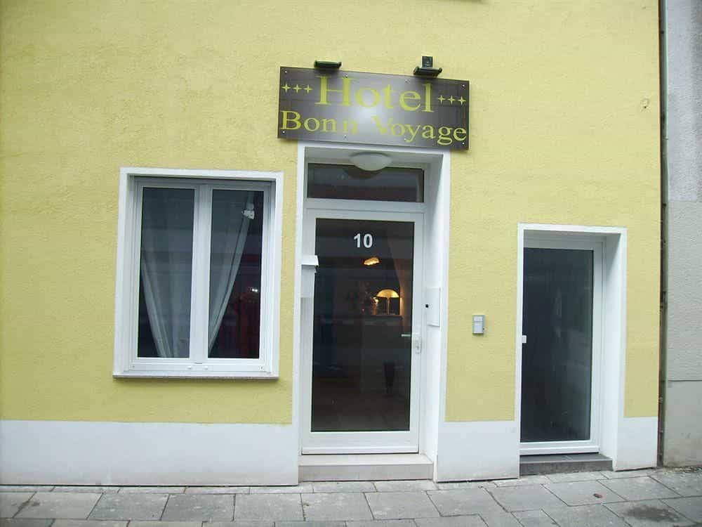 Hotel Bonn Voyage