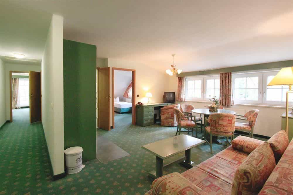Hotel & Ferienanlage Waldhof