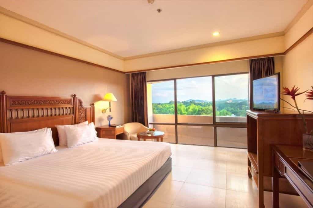โรงแรมเลยพาเลซ