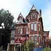 Clarion Hotel Suites Selby Downtown