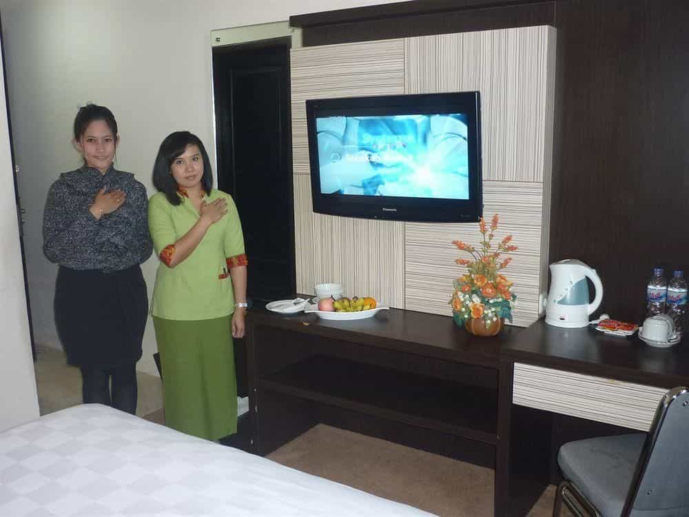 Lynt Hotel