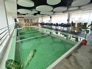 โรงแรมฮอไรซัน ซามารินดา