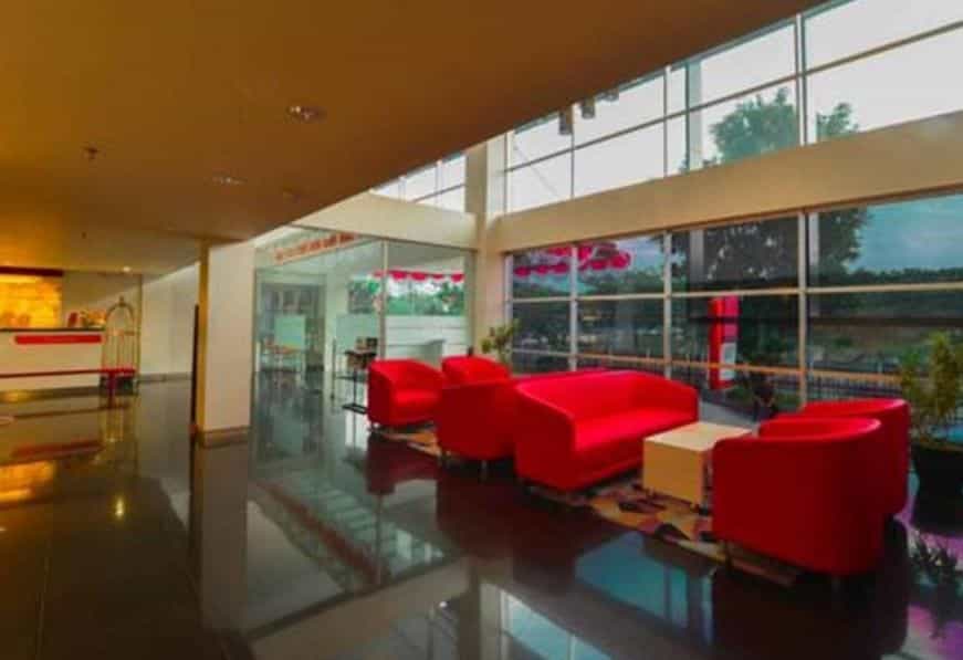 D' HOTEL
