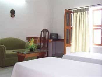 Hotel Surya