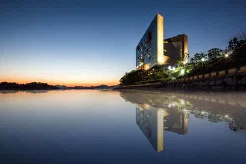 Hidden Bay Hotel