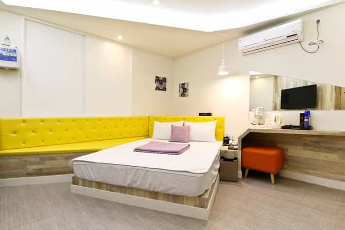 โรงแรมโฮม