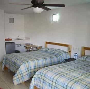 Uke Inn Hotel & Suites