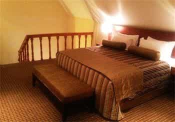 Grand Towers Hotel