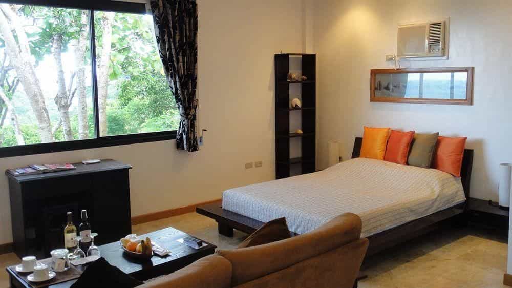 Argonauta Boracay Boutique Hotel with Apartments and Villas