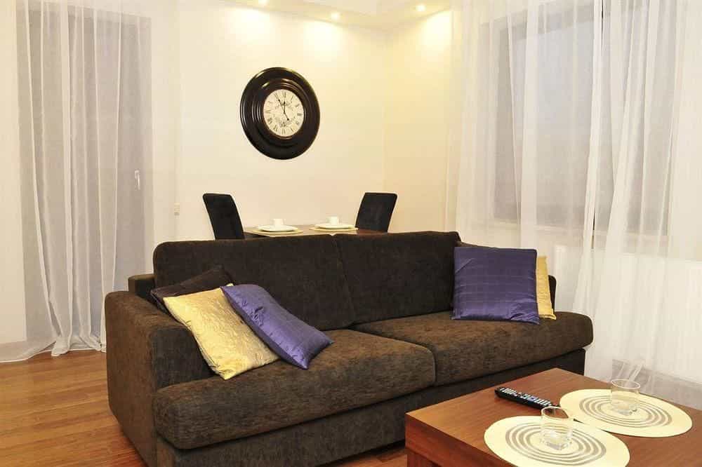 Art Residence Apartments