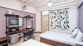 Anoma 2-Bed and Breakfast