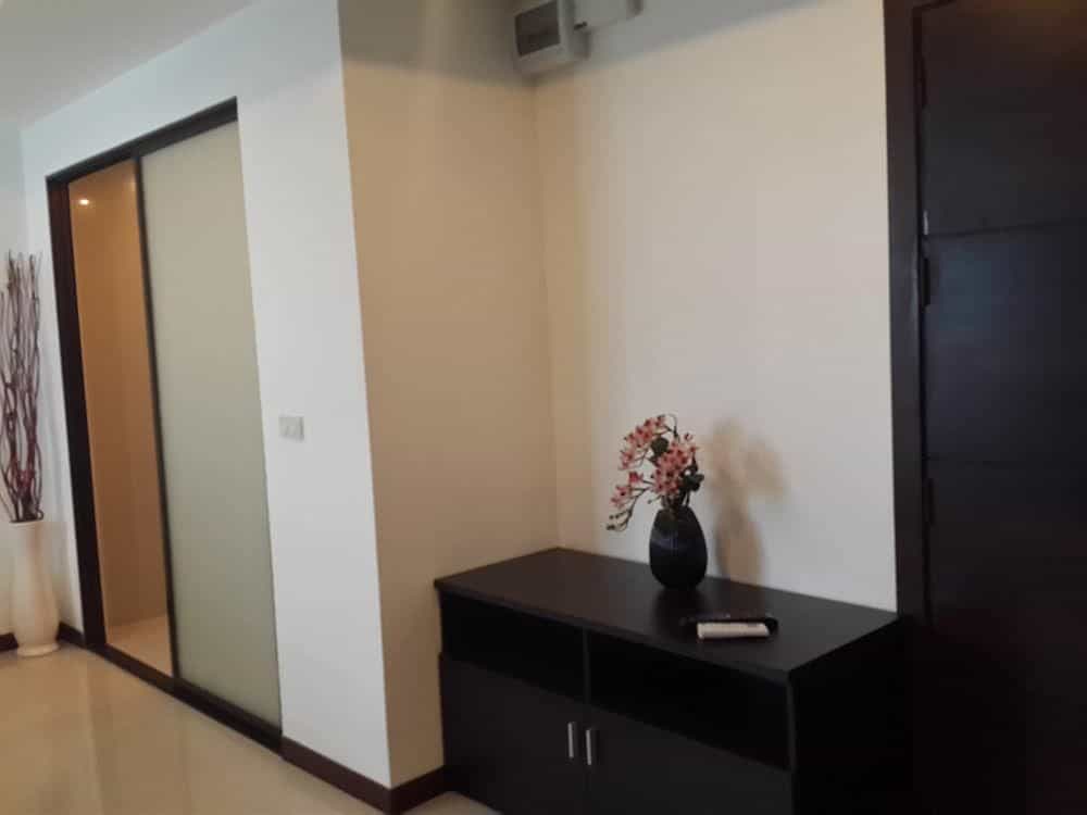 Yaka Hotel