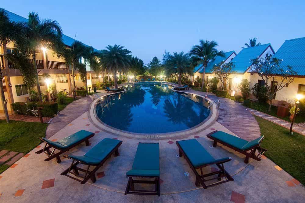 The Green Beach Resort The Green Beach Resort