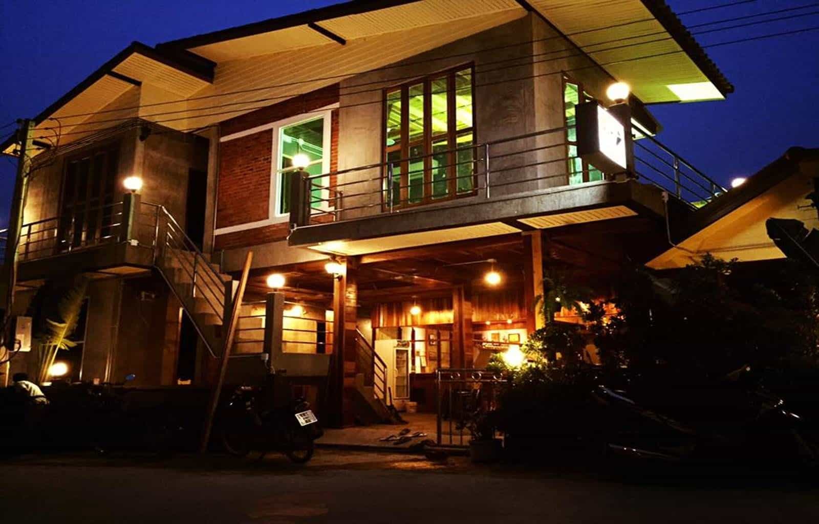 เดอะ น้อย เกสต์เฮาส์ เดอะ น้อย เกสต์เฮาส์
