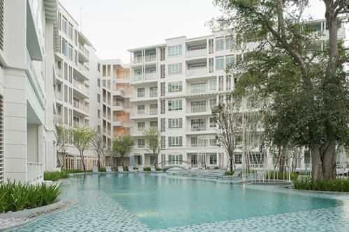 Summer Huahin Condo Classic Room Pool View