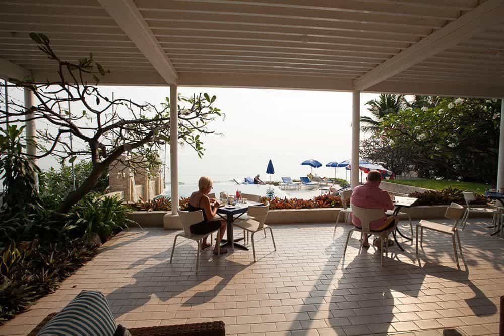 Nern Chalet Beachfront Hotel Hua Hin