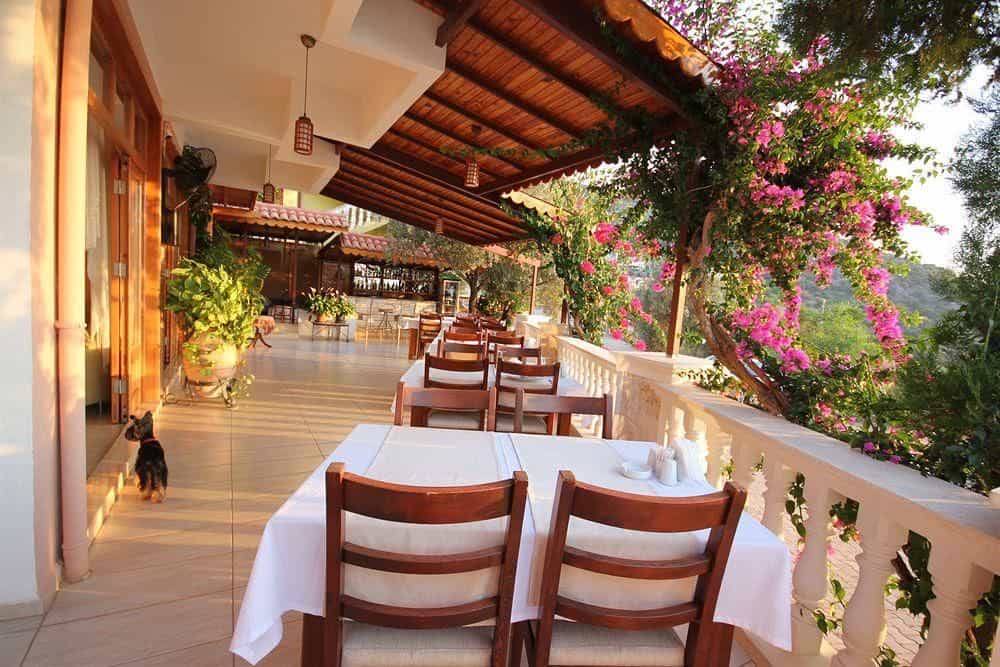 Aparthotel & Villas Kuluhana