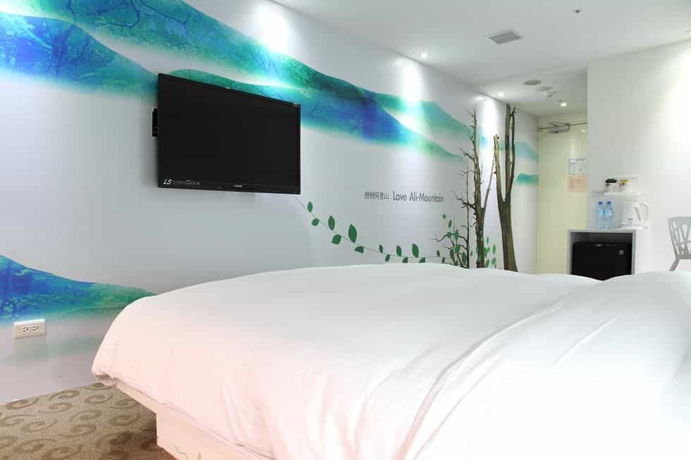 Green World Hostel