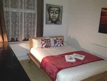 Hendham House Hotel