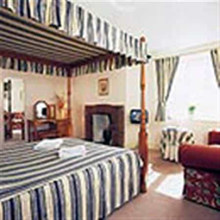 Howfield Manor Hotel