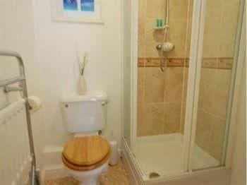 Kernow Homes - Travel accommodation
