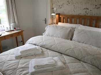 Overcliff Lodge