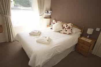 Harcourt Hotel