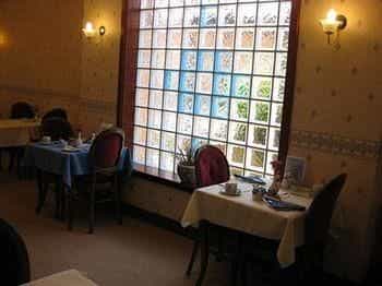 Ashmount Hotel