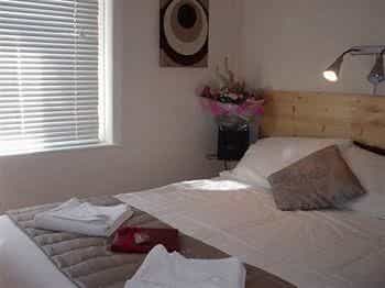 Falcon Hotel - Guest house Falcon Hotel - Guest house