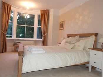 Farmborough House