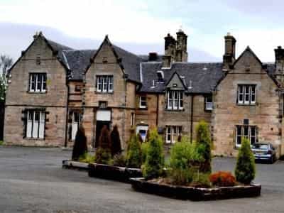 Almond House Lodge