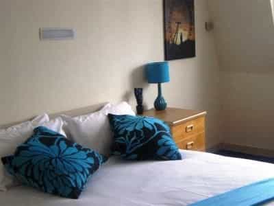 Almond House Lodge