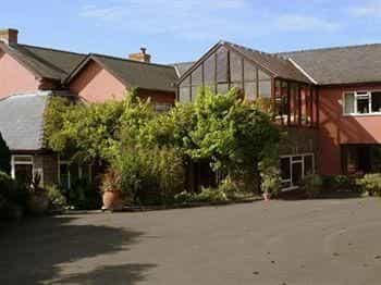 Pen-Y-Bryn House