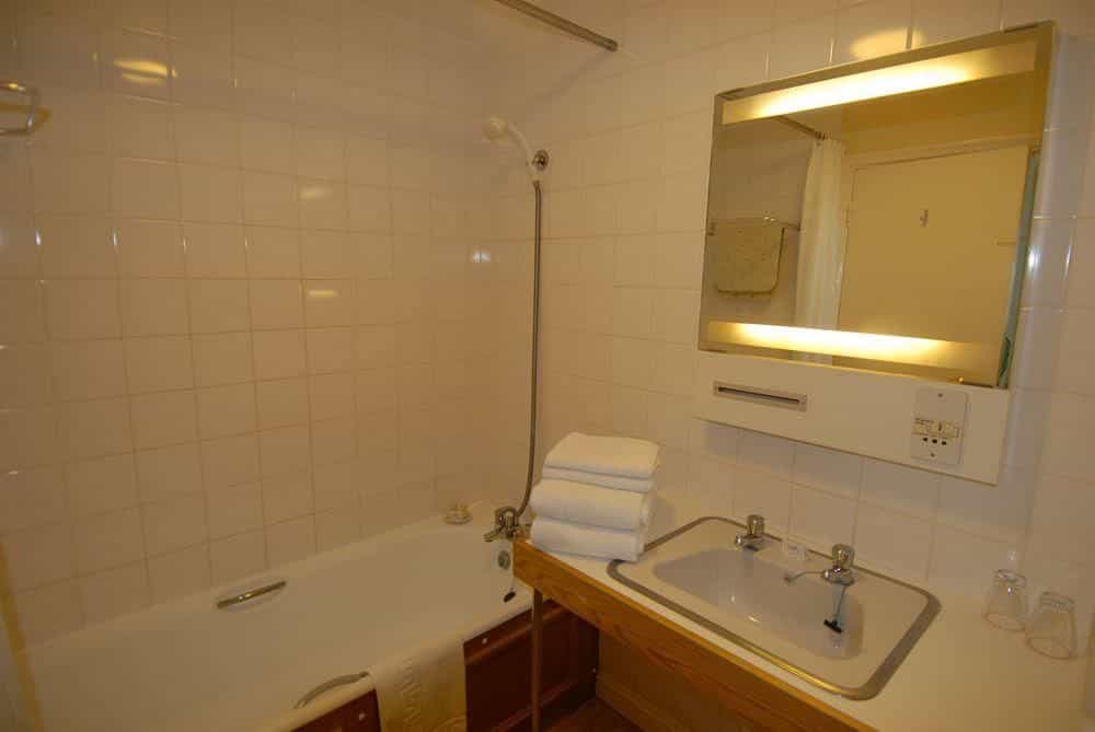 Oaklands Lodge Hotel