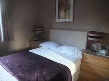 Eriskay B&B and Glamping